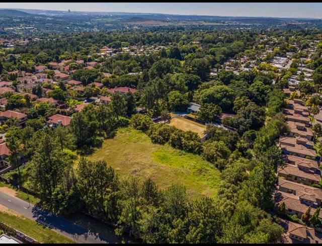 LAND FOR SALE IN FOURWAYS